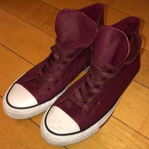 Converse High Top Leather Sneaker